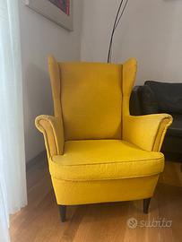 Poltrona IKEA modello STRANDMON