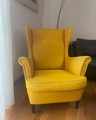 Poltrona IKEA modello STRANDMON
