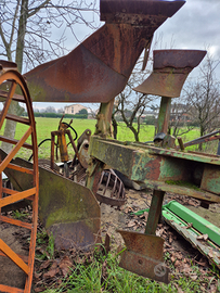 Aratro monovomere girevole Argenterio