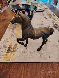 cavallo scultura
