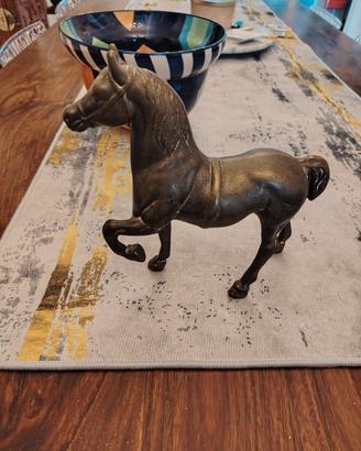 cavallo scultura