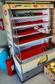 Vetrina frigo latticini o verdura 