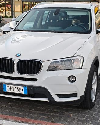 *BMW X3 xDrive Auto 2011 12.5" Android Biancoi*