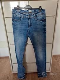 pantalone jeans