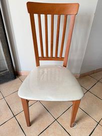 6 SEDIE DA TAVOLO IN LEGNO IN PERFETTE CONDIZIONI