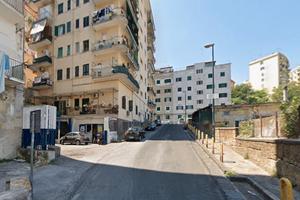 Materdei - Ampio locale commerciale