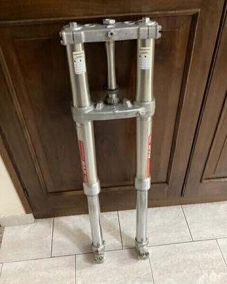 Forcelle Kayaba da 43 e 46 mm, honda cr 95 e 96 01
