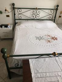 Letto matrimoniale