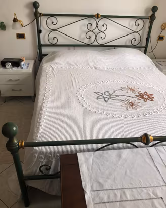 Letto matrimoniale