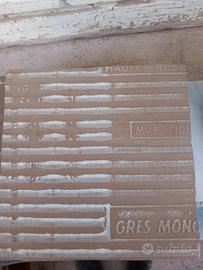 Mattonelle in gres porcellanato blu