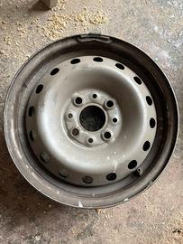 Cerchio r 13  fiat 500/600