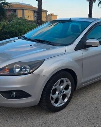 ford focus 2011