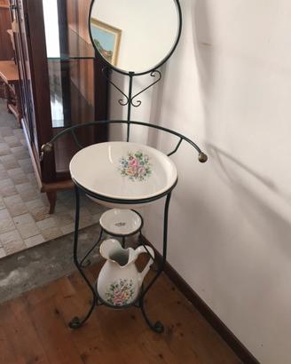 Toilette in ferro