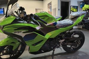 Kawasaki Ninja 500 SE Promo