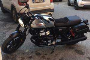 Moto Guzzi V7 III stone s