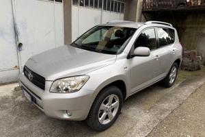 Toyota Rav4 2.2 D4D Sol 4x4 anno 2006