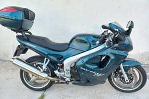 Triumph 955 Sprint ST  2004