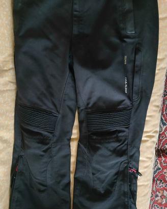 Revit Goretex pantalone invernale + Macna estivo