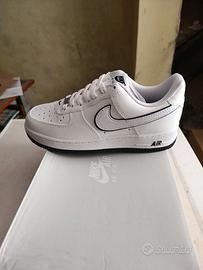 scarpe  Nike varie misure 