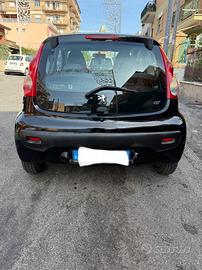 Peugeot 107 adatta anche per neopatentati