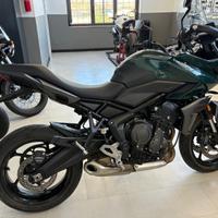 Moto Triumph Tiger 660