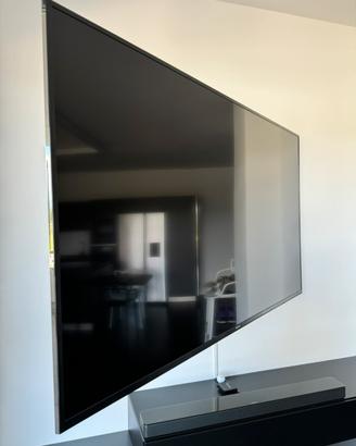 Samsung Smart TV Ultra Thin led UHD 70 pollici