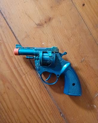 pistola giocattolo