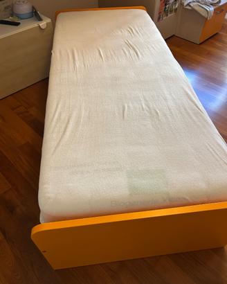 Letto singolo con letto estraibile