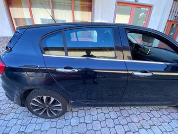 PORTA POSTERIORE DESTRA FIAT TIPO ANNO 2015