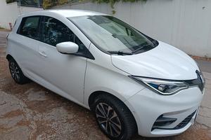 Renault Zoe Van + di 500 Km in città con pochi eur