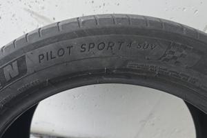 Gomme Invernali 275/45 R 21 Michelin Pilot Sport 4