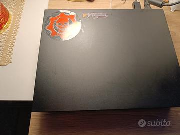 Xbox one x + controller NUOVO