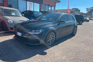 Volkswagen Golf GTI Performance 2.0 TSI 230 CV