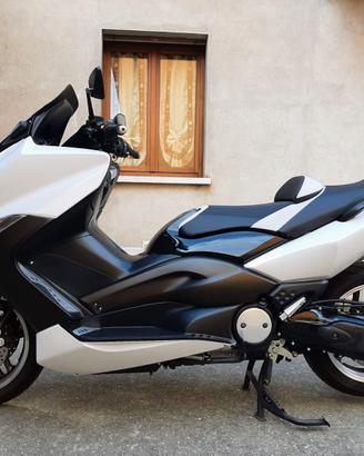 Yamaha TMax 500 White Max
