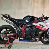 YAMAHA R1 Big Bang/Permuto 
