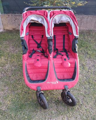 Passeggino gemellare Baby Jogger City Mini GT
