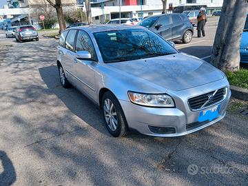 volvo v50 1600 d.