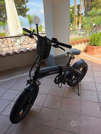 E-bike Maserati pieghevole  – NUOVA MAI USATA