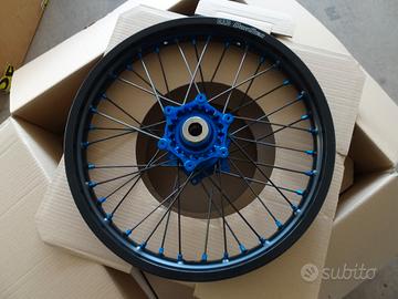 RUOTA POSTERIORE FACTORY 2,15X19"