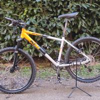 Mtb KTM Ultra sport 26'