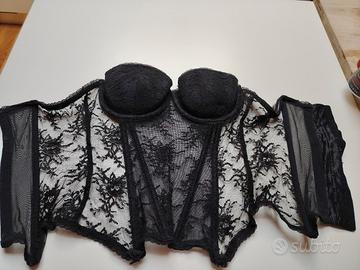 Corsetto in pizzo