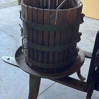 macchinario TORCIO PER VINO