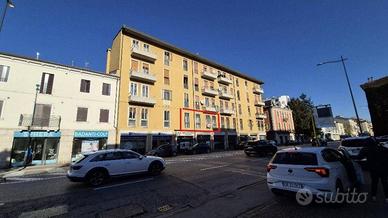 Immobile in asta di 116 m² con 3 locali e box auto
