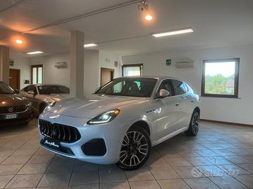 Maserati Grecale MHEV 300 CV AWD GT