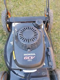 Tagliaerba McCulloch con Motore Honda GCV160