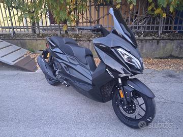 WOTTAN ST-S 300cc SCOOTER MOT. A LIQUIDO PIAGGIO