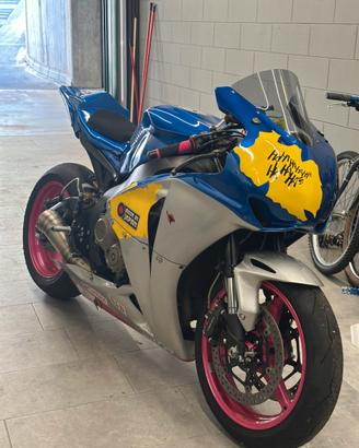 Cbr1000rr 2008 pista