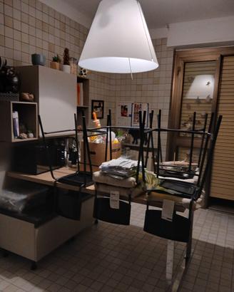 cucina completa di elettrodomestici 