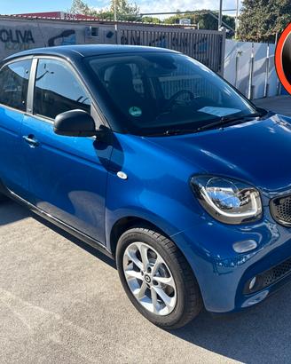 Smart ForFour Twinamic Passion 70 1.0