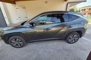 Hyundai Tucson full Hybrid
